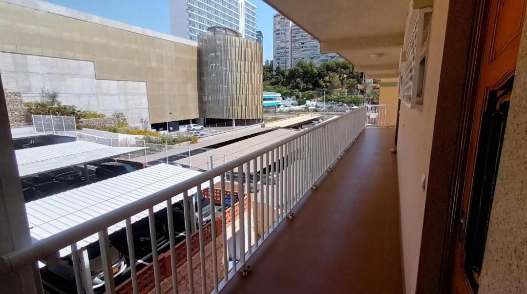 Apartamento Acapulco Luxe Piso 3 En 1A Linea Playa Poniente Benidorm Top Vistas Al Mar Espectaculares Y De Luxe Con Acceso A Piscina Y Garaje Privado Exterior foto